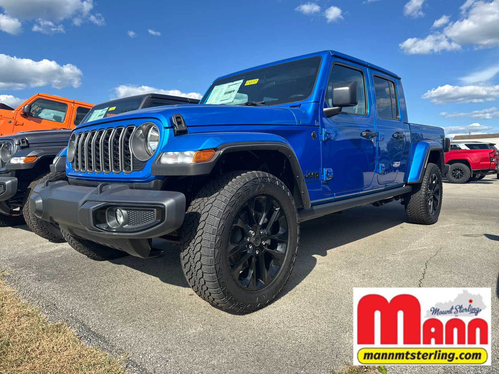 2025 Jeep Gladiator Nighthawk's photo