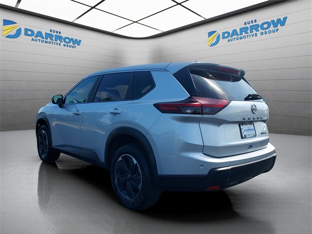 2024 Nissan Rogue SV photo 3
