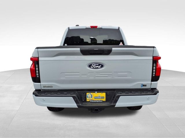 2025 Ford F-150 Lightning photo 5