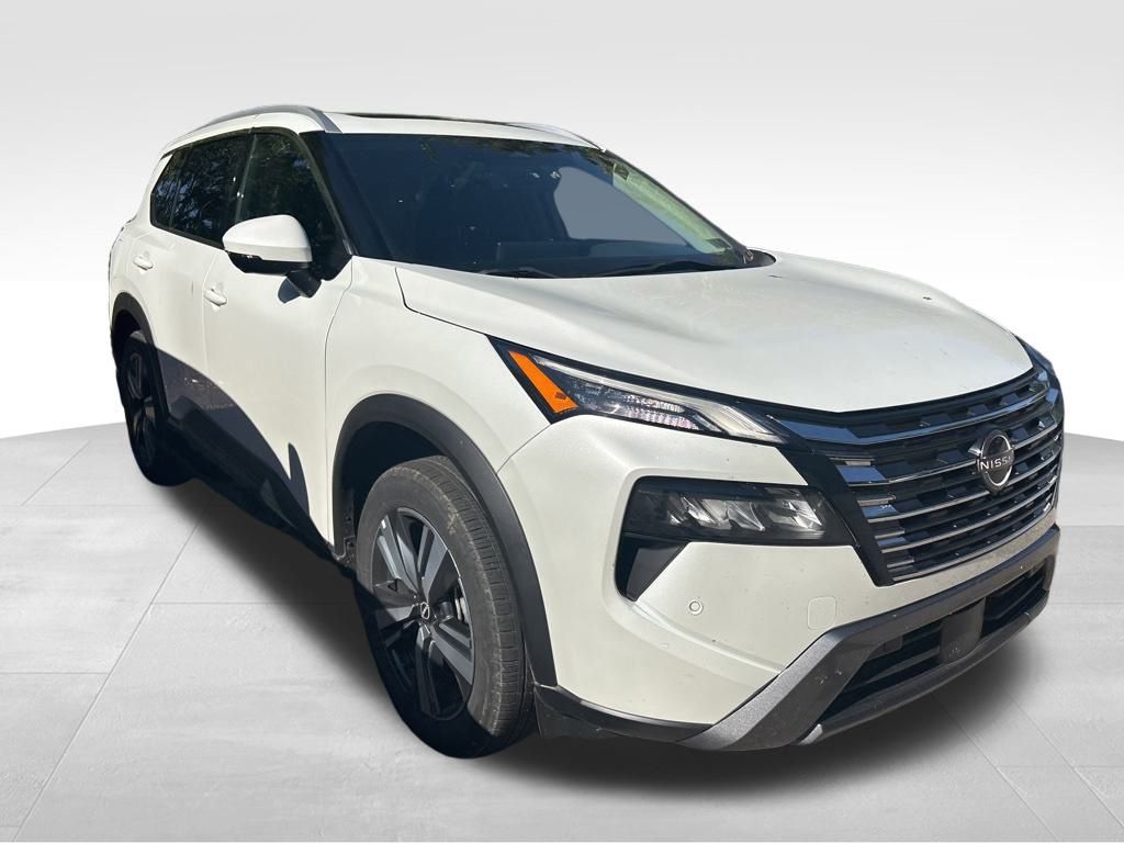 2024 Nissan Rogue SL photo 10