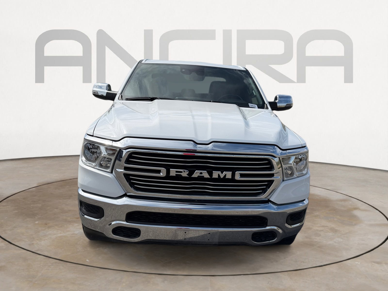 2024 Ram 1500 Laramie photo 4