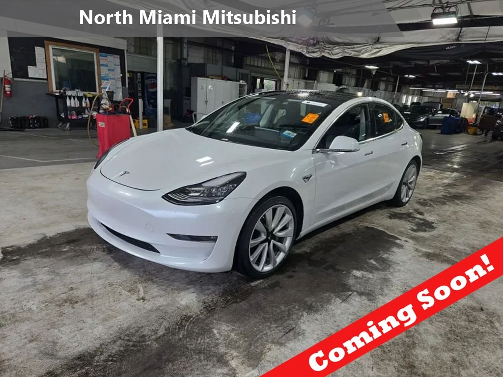 2019 Tesla Model 3 Long Range's photo