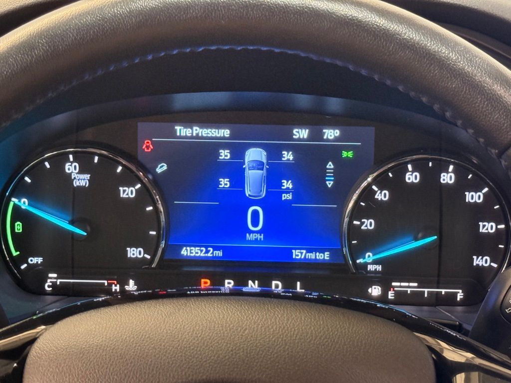 2021 Ford Escape Hybrid SEL photo 20
