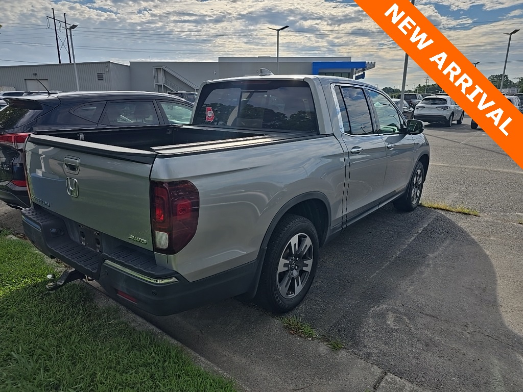 2019 Honda Ridgeline RTL-E photo 4