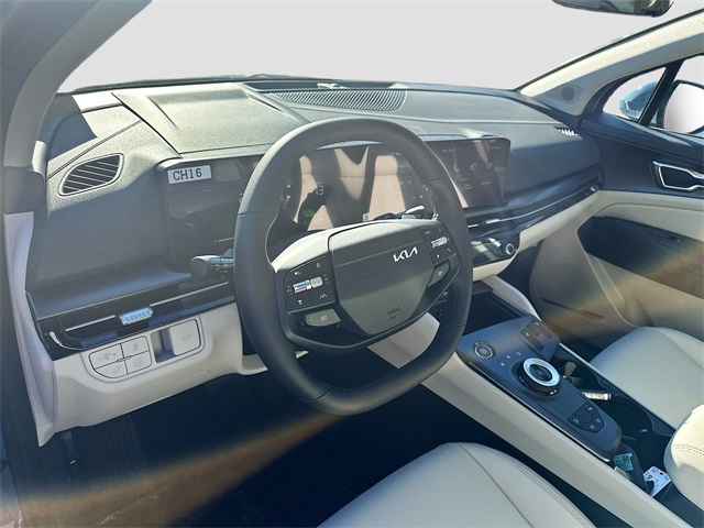 2026 Kia Sportage Hybrid EX photo 9