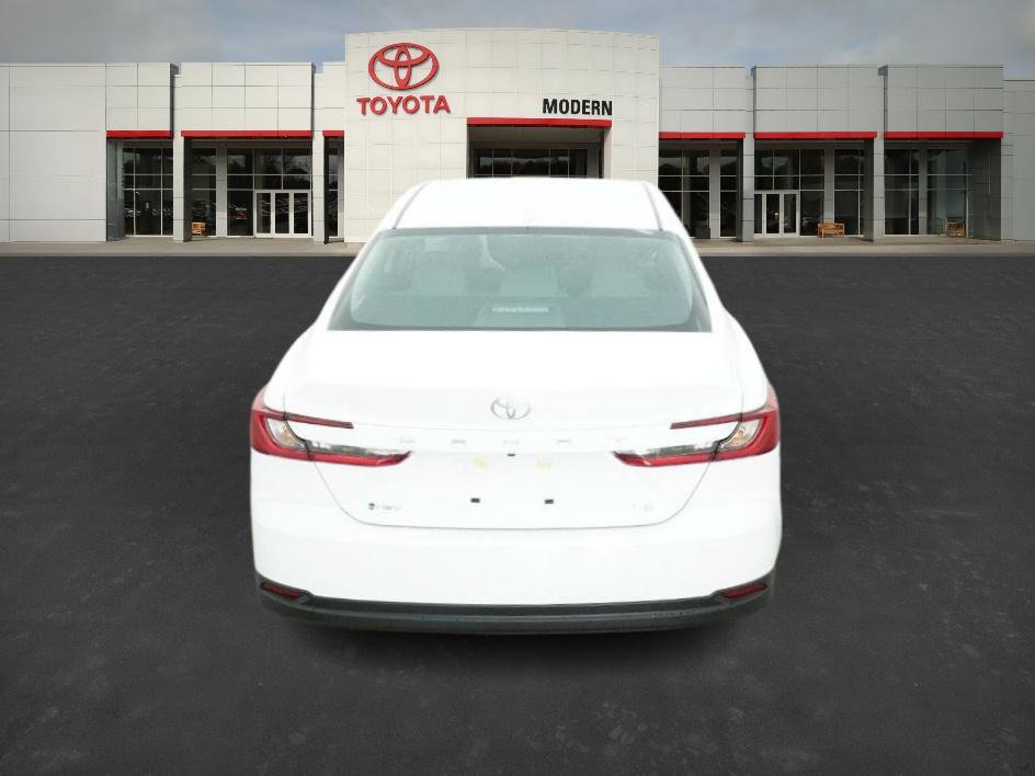 2025 Toyota Camry LE photo 18
