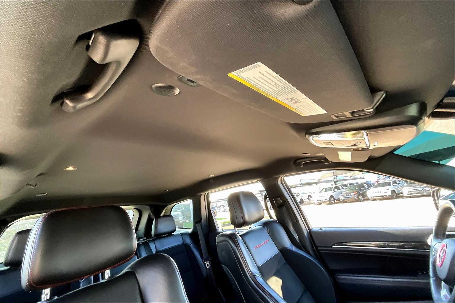2018 Jeep Grand Cherokee Trailhawk photo 12