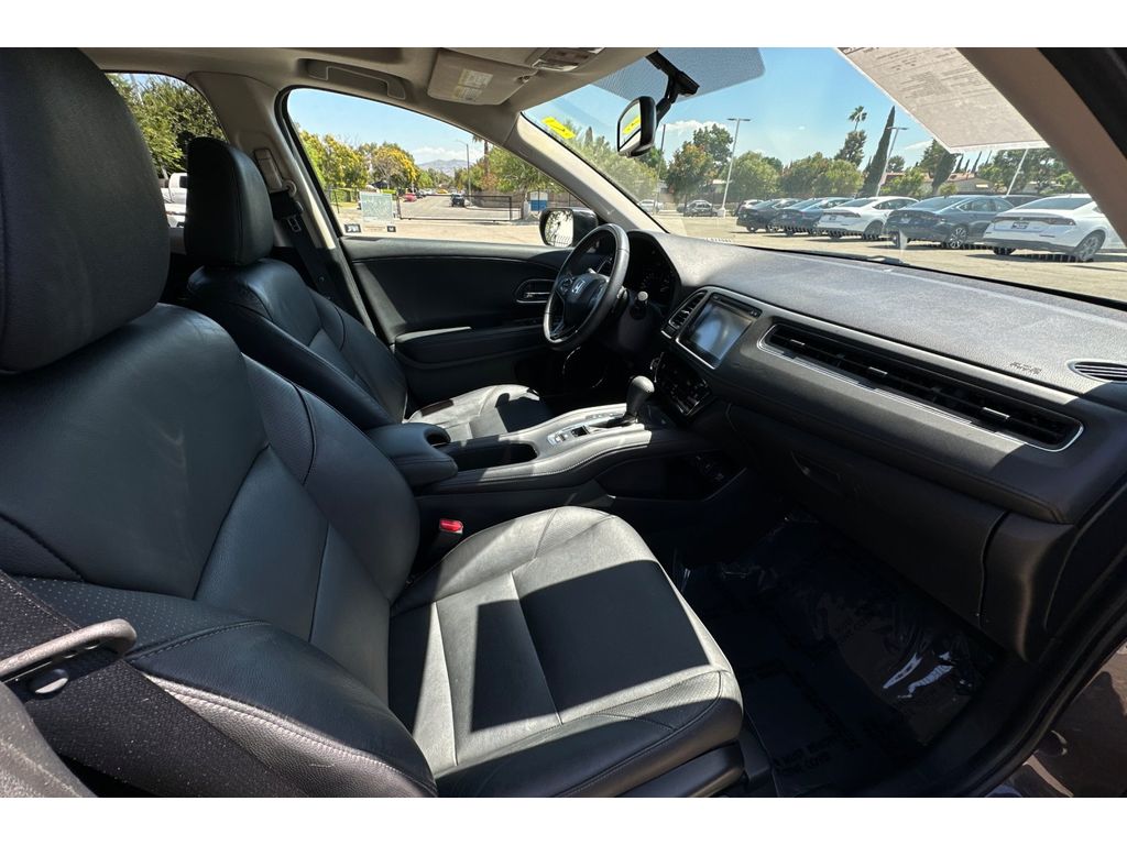 2018 Honda HR-V EX-L photo 17