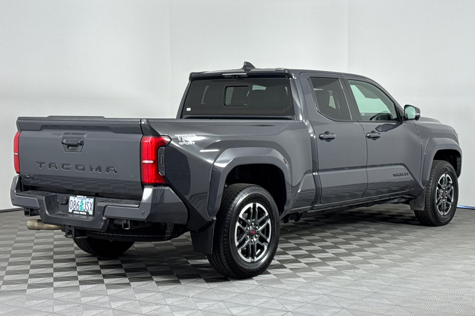 2024 Toyota Tacoma TRD Sport photo 4