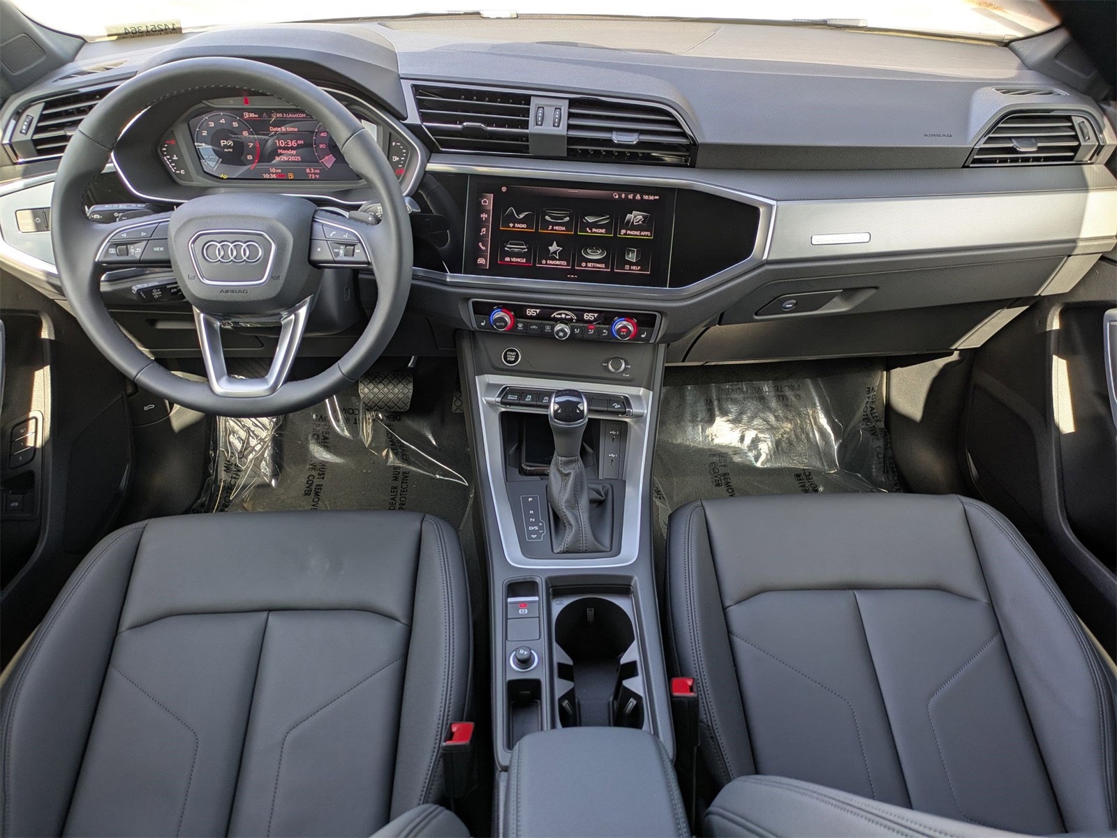 2025 Audi Q3 S line Premium photo 2
