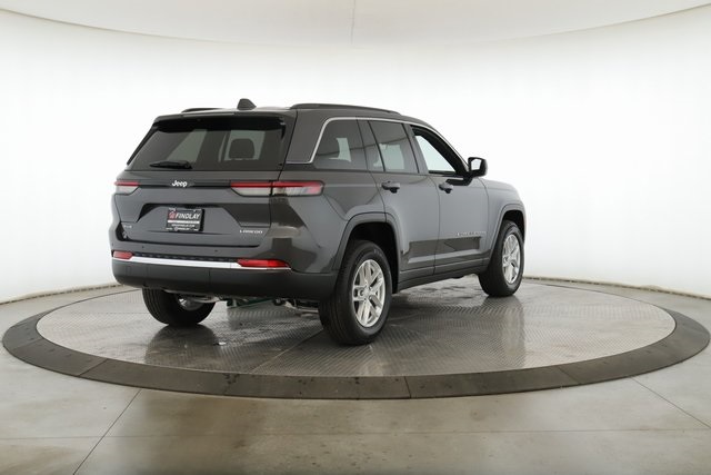 2025 Jeep Grand Cherokee Laredo X photo 9