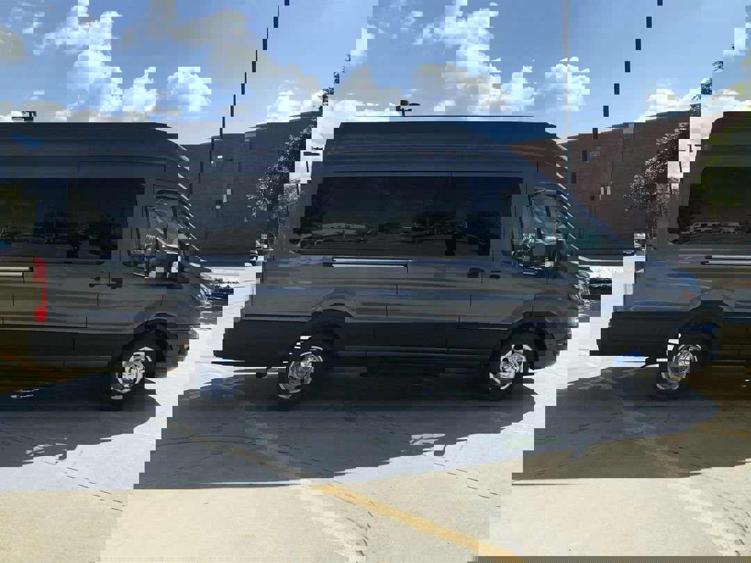 2025 Ford Transit Passenger XLT photo 6