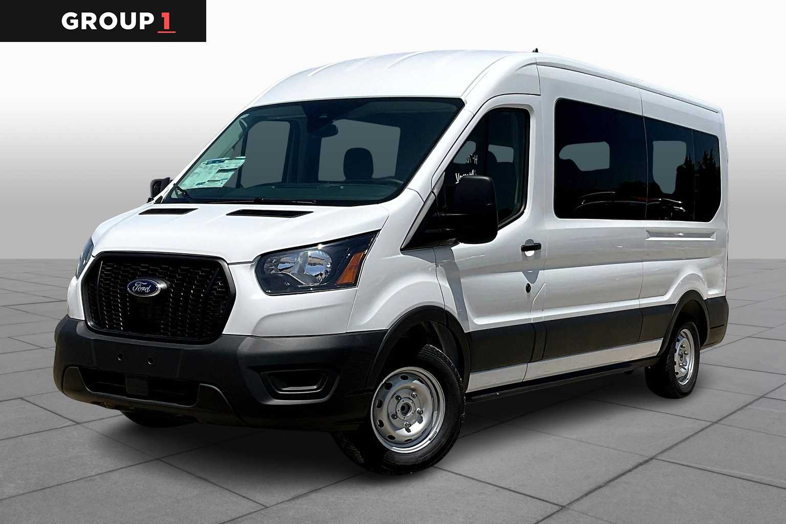 2025 Ford Transit Passenger Van XL's photo