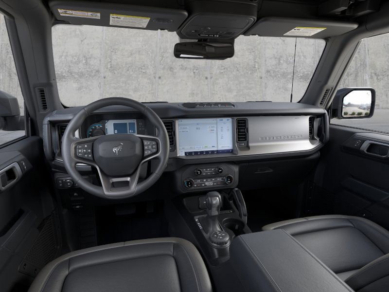 2025 Ford Bronco Outer Banks photo 9