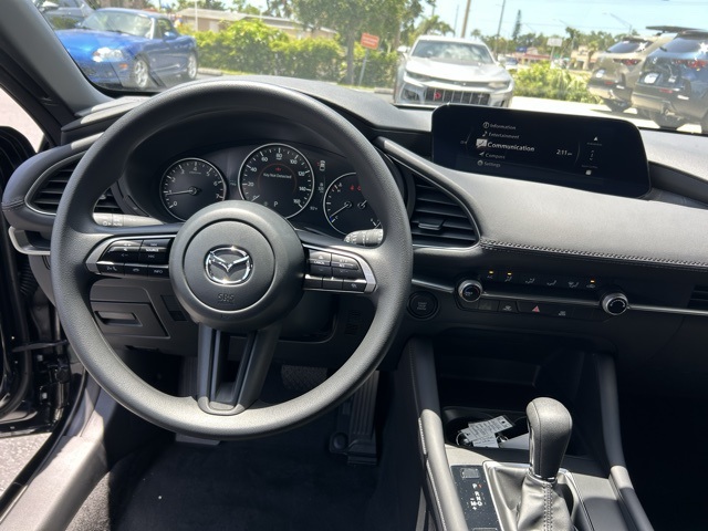 2025 Mazda Mazda3 Hatchback 2.5 s photo 12