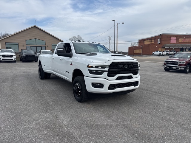 2026 RAM 3500 Laramie's photo