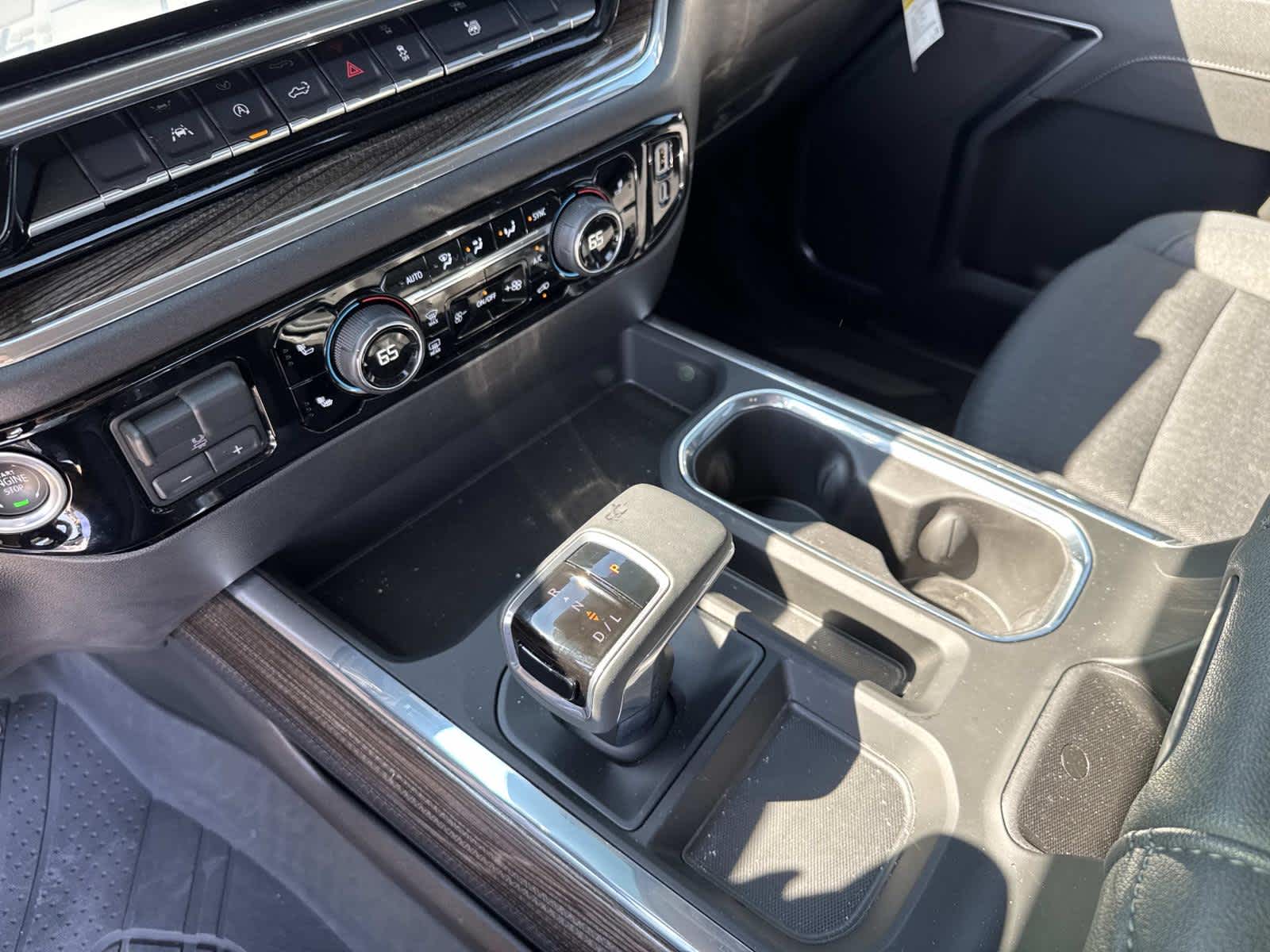 2025 Chevrolet Silverado RST photo 42