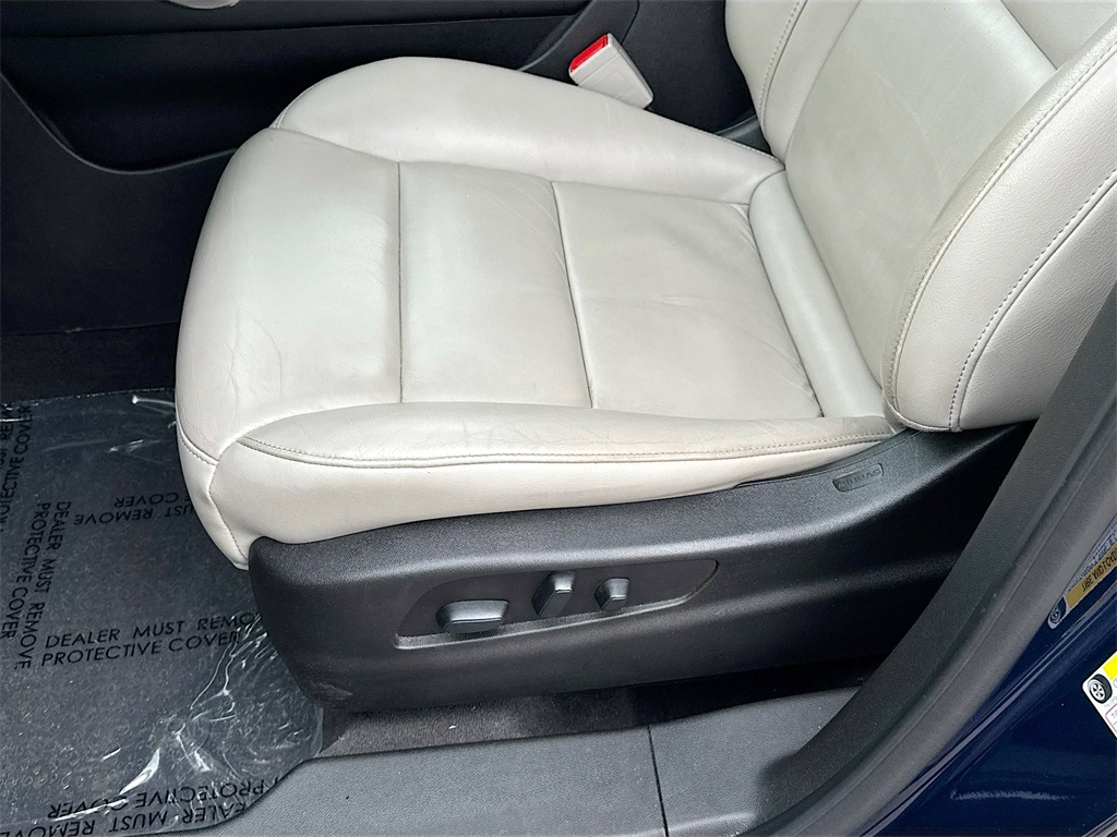 2019 Cadillac XT4 Premium Luxury photo 17