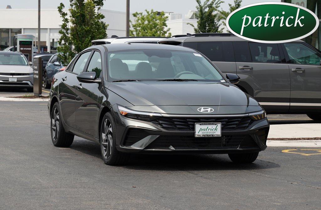 2025 Hyundai Elantra Blue