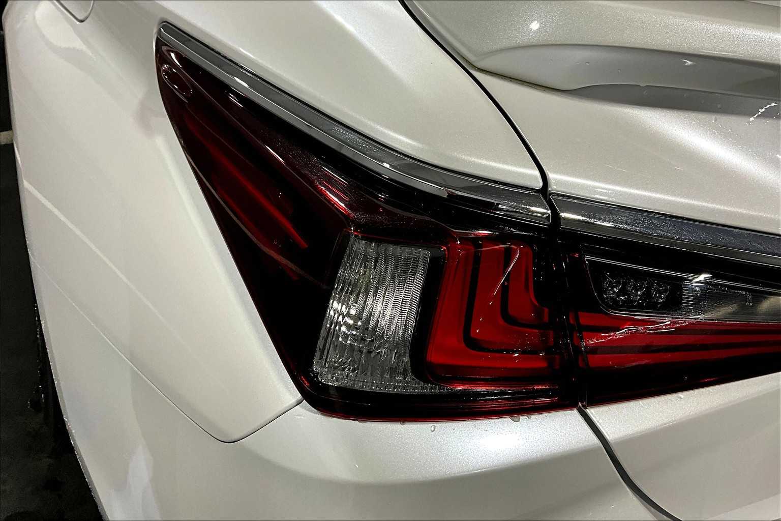 2025 Lexus ES Premium photo 26