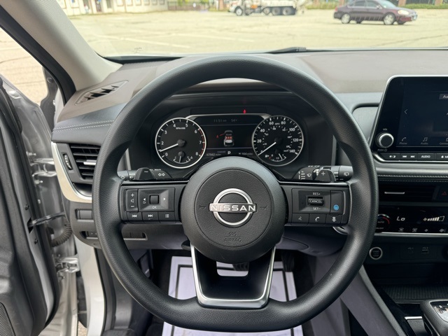 2023 Nissan Rogue SV photo 19
