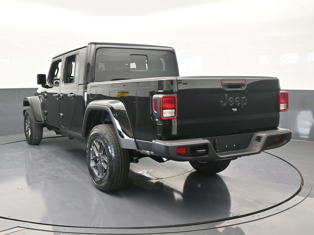 2025 Jeep Gladiator Sport S photo 4