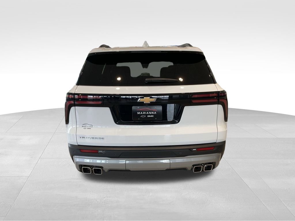 2025 Chevrolet Traverse photo 5