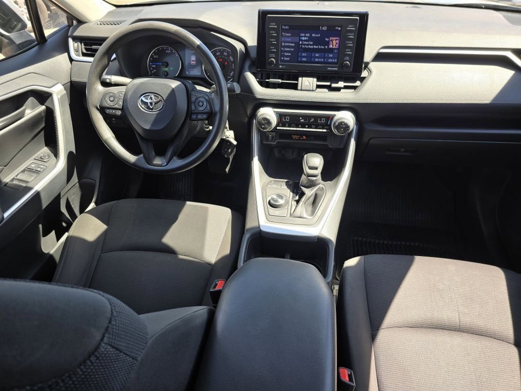 2022 Toyota RAV4 Hybrid LE photo 26