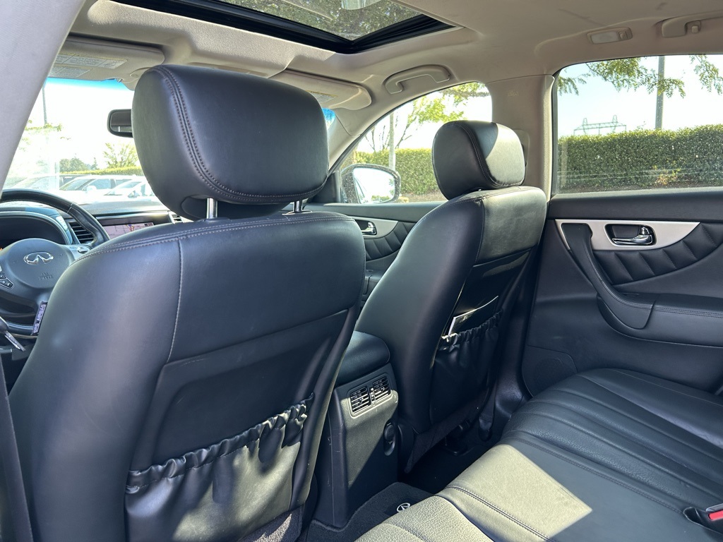 2013 Infiniti FX37 Base photo 23