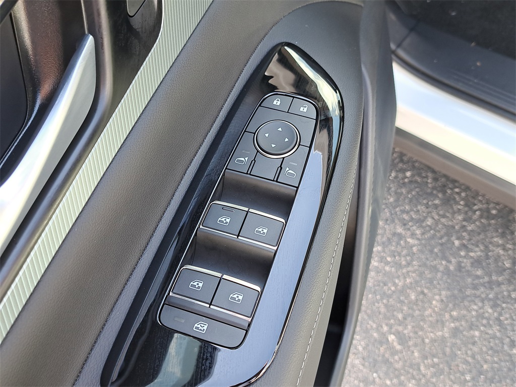 2025 Nissan Murano SL photo 22