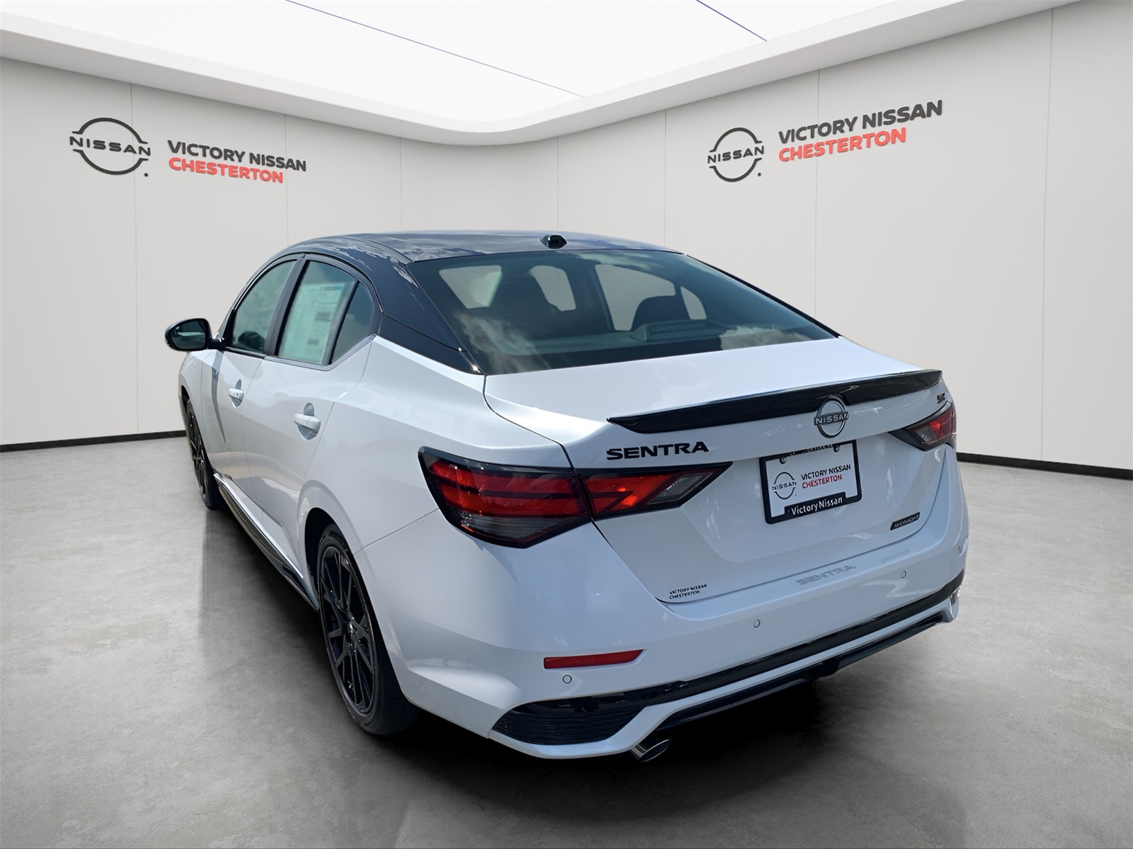 2025 Nissan Sentra SR Midnight Edition photo 3