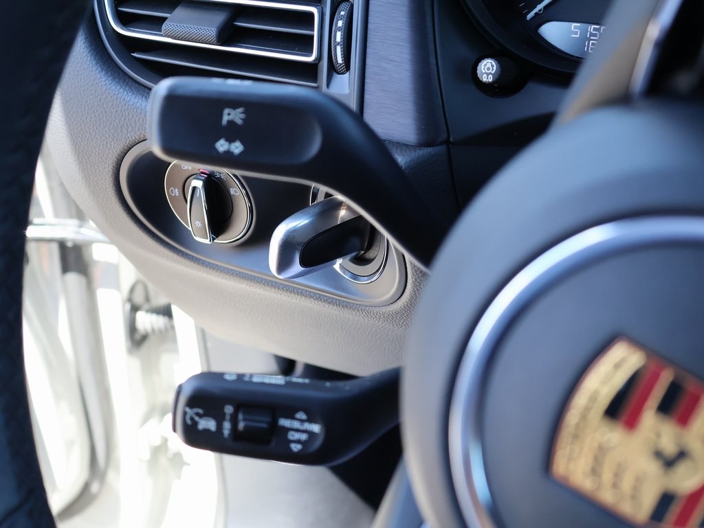 2022 Porsche Macan GTS photo 28