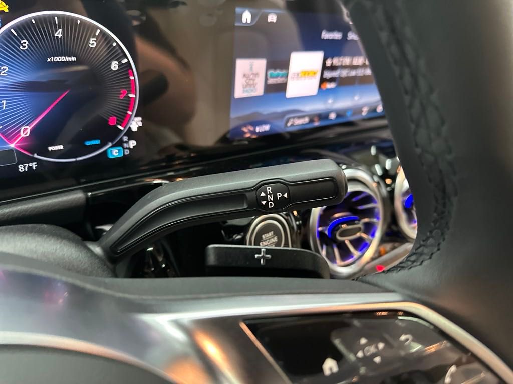 2025 Mercedes Benz GLA 250 photo 22