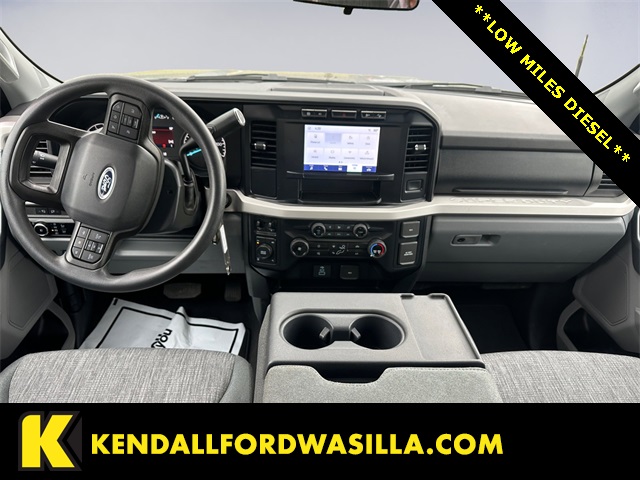 2024 Ford F-350 photo 10