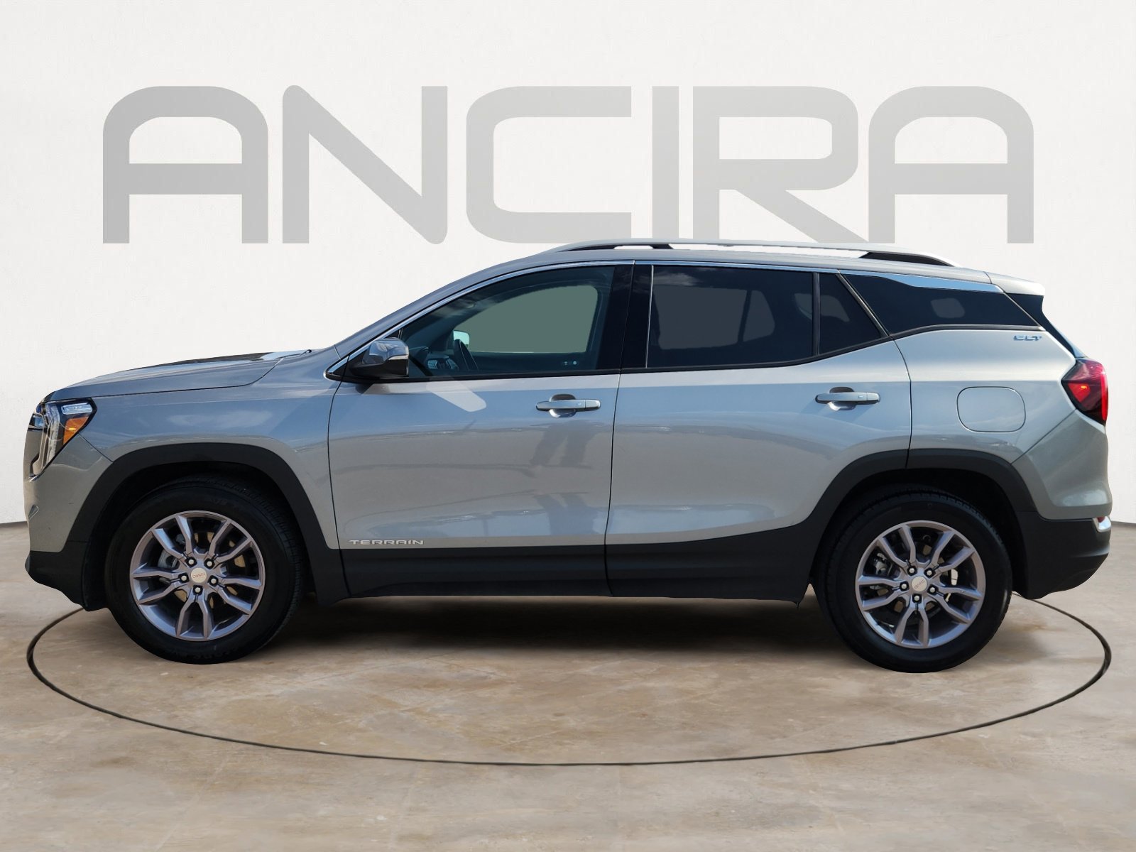 2023 Gmc Terrain SLT photo 2