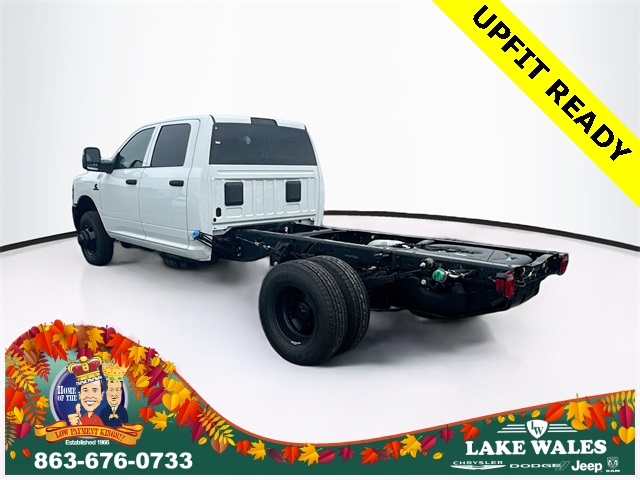 2026 Ram 3500 Tradesman photo 4