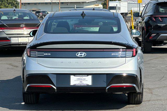 2025 Hyundai Sonata SEL Convenience photo 5