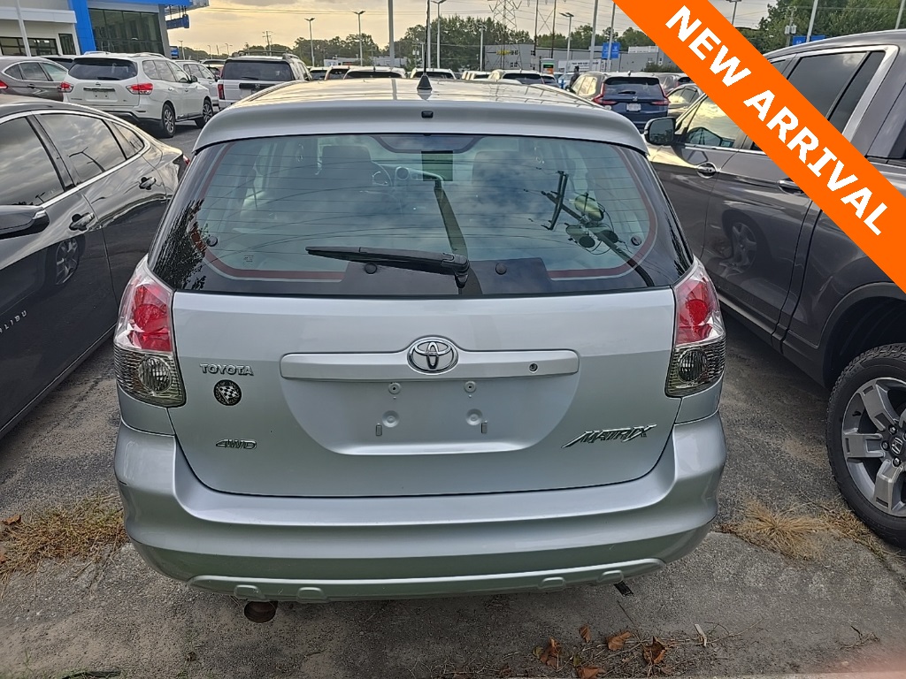 2006 Toyota Corolla Matrix L photo 3