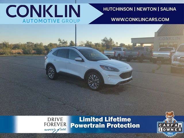 2022 Ford Escape Titanium