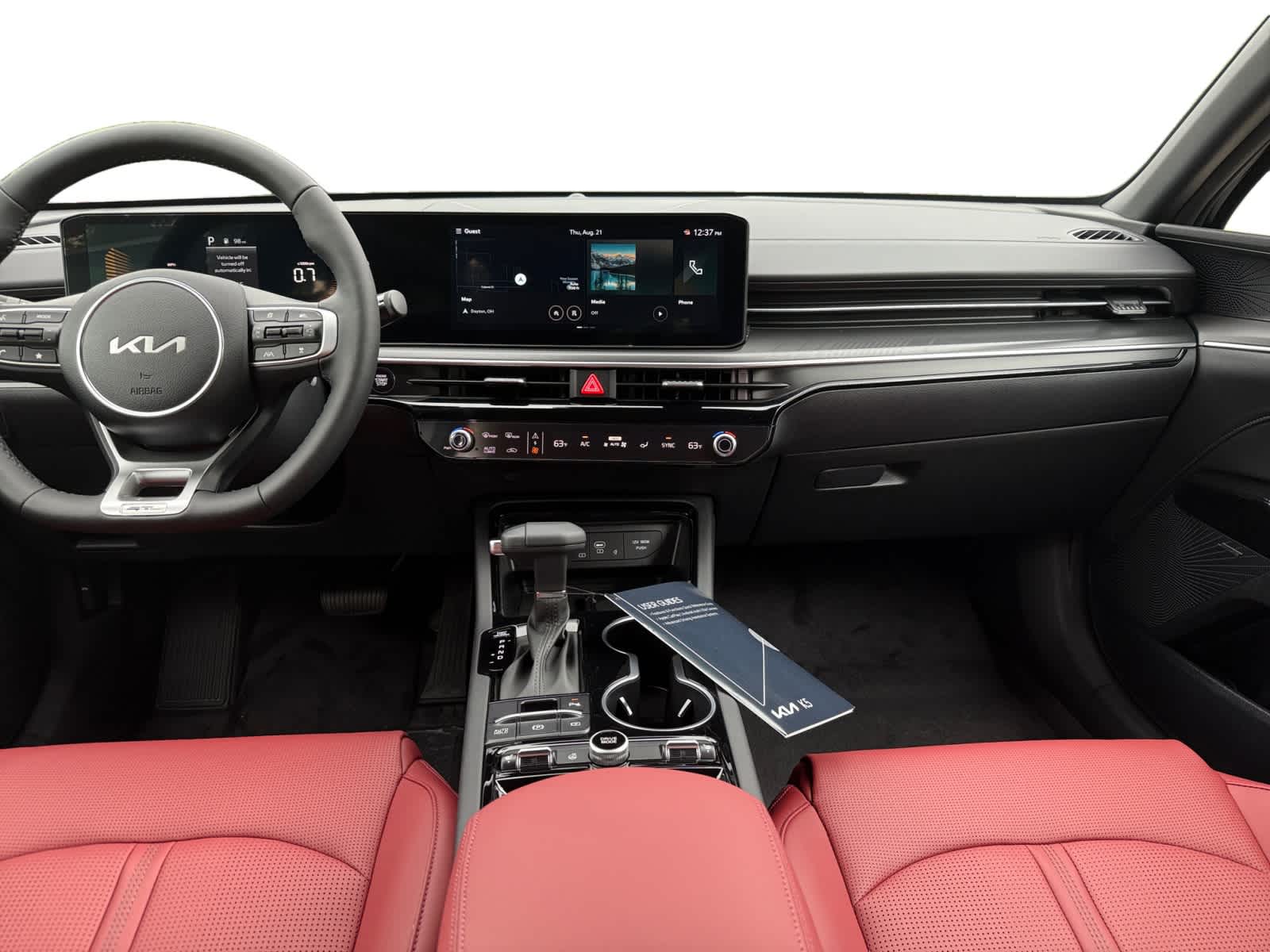 2026 Kia K5 GT-Line photo 11
