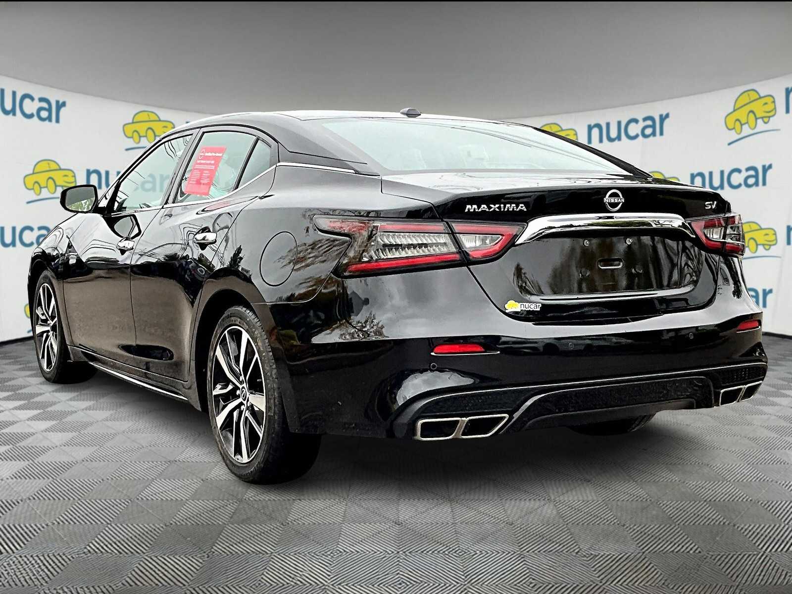 2023 Nissan Maxima SV photo 4