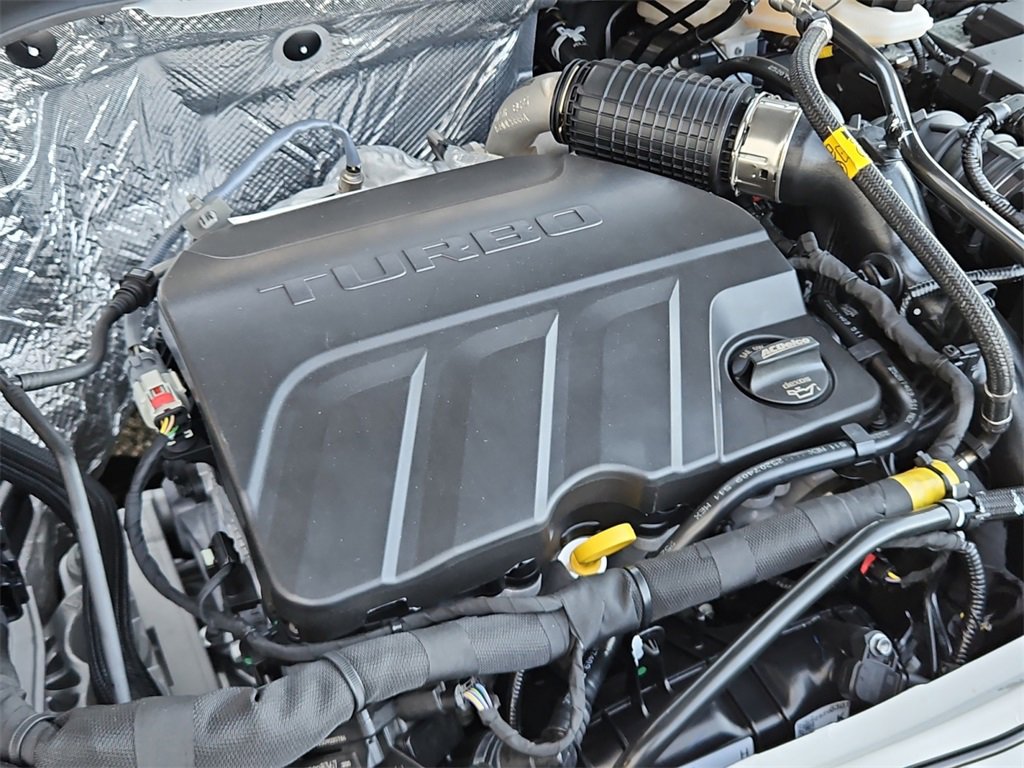 2025 Chevrolet Trax photo 14