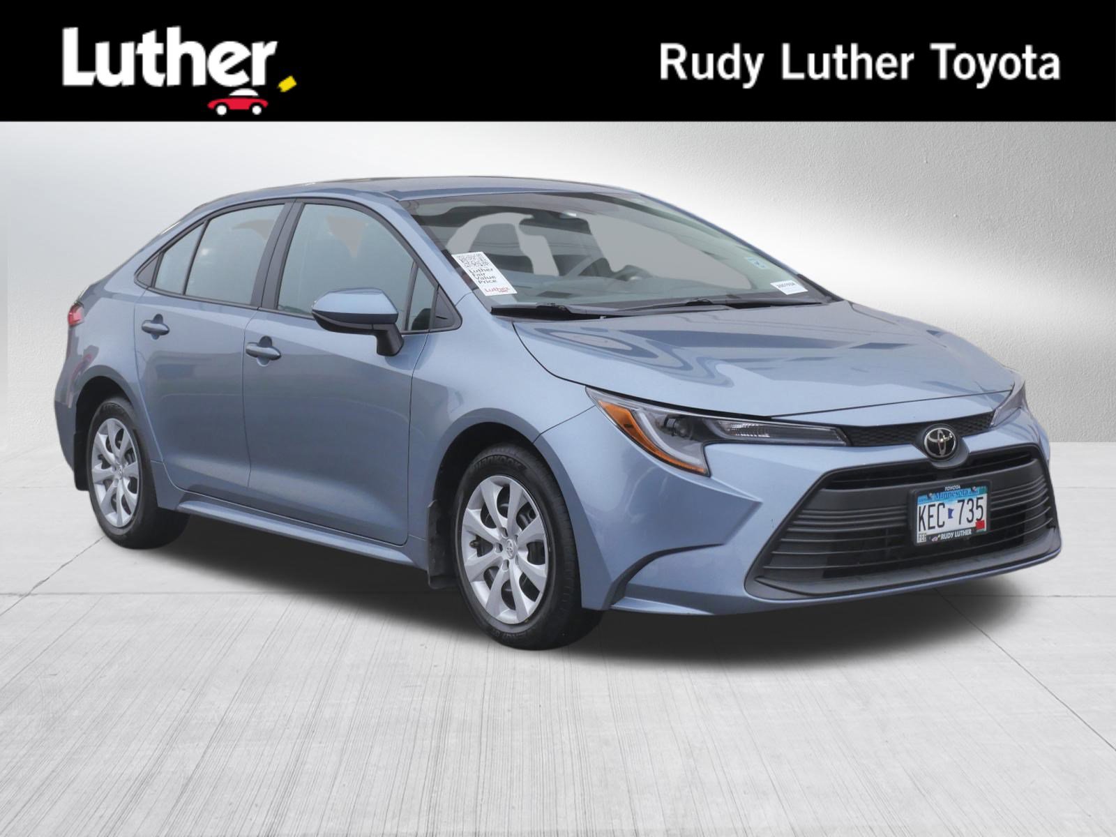 2023 Toyota Corolla LE's photo