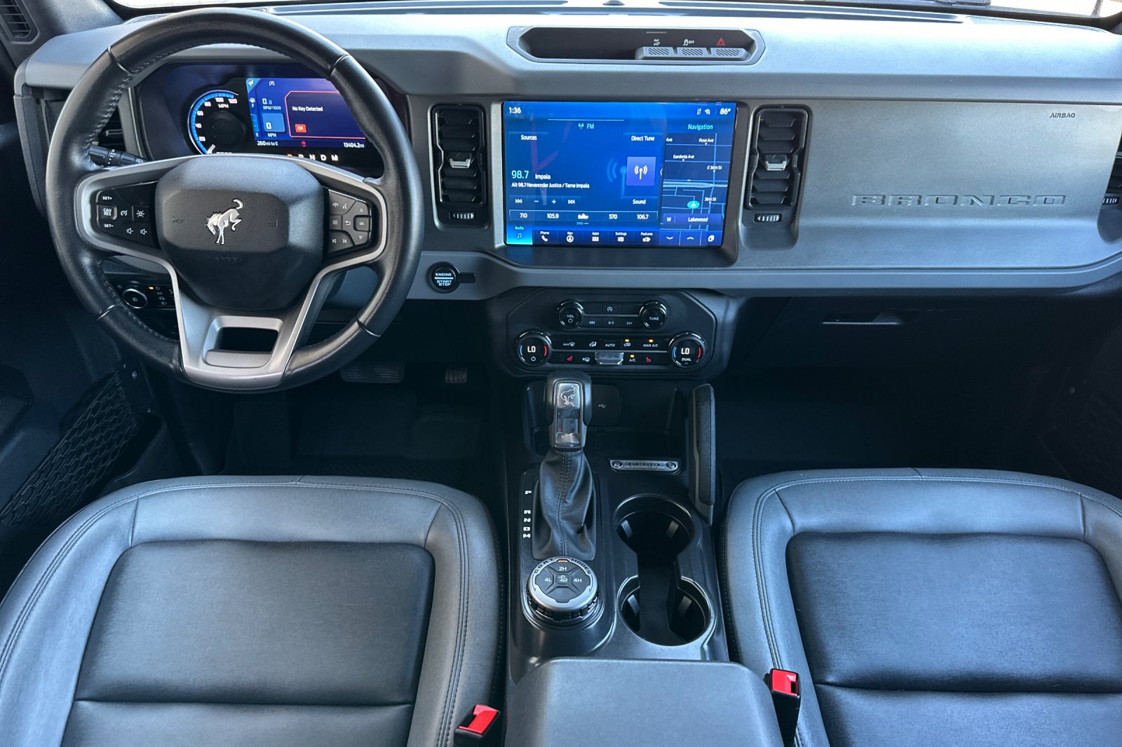 2024 Ford Bronco Big Bend photo 14