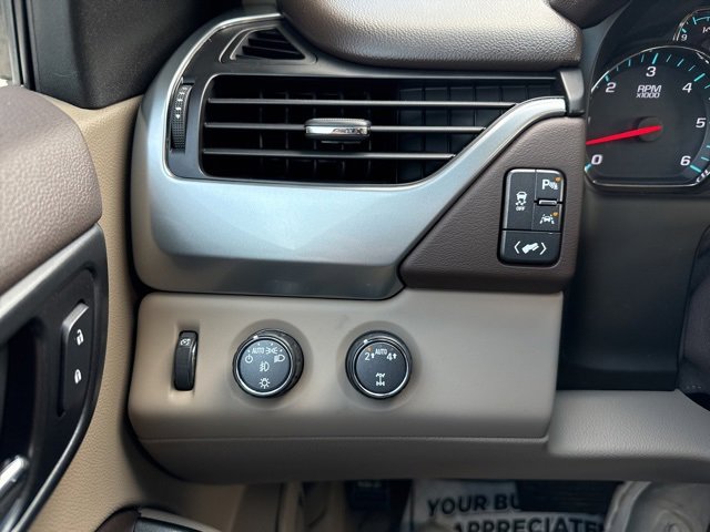 2018 Chevrolet Tahoe LT photo 24