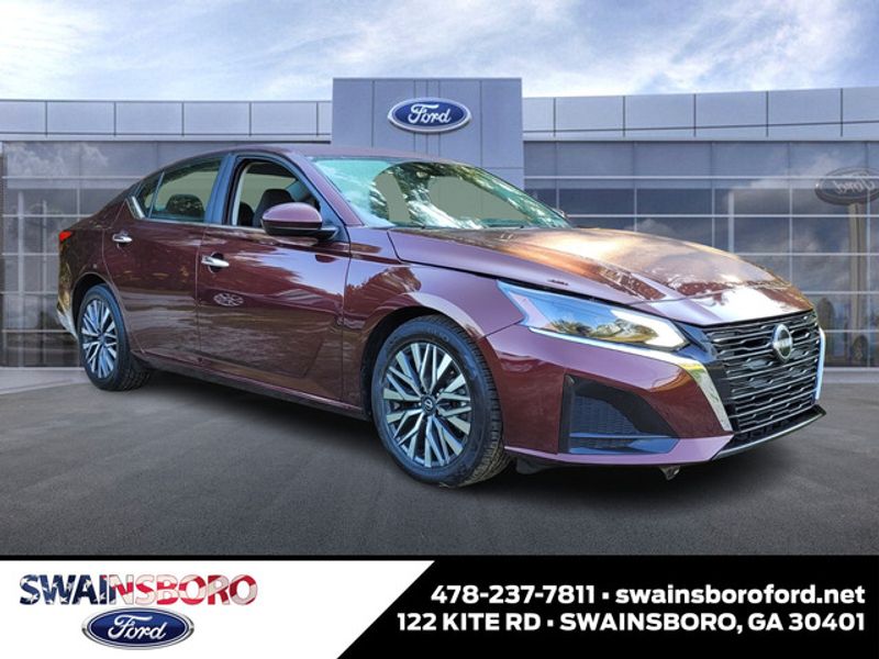 2023 Nissan Altima SV