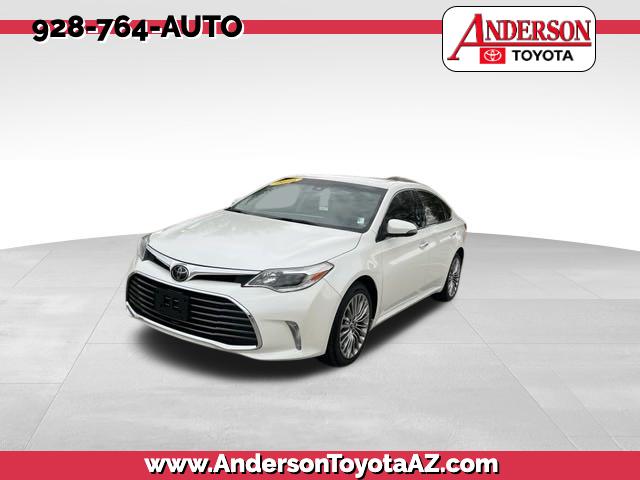 2016 Toyota Avalon Limited's photo