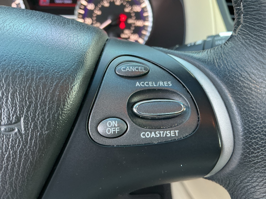2016 Infiniti QX60 Base photo 12