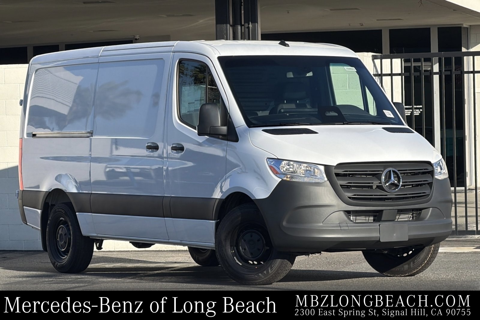 2025 Mercedes-Benz Sprinter Cargo Van Base's photo