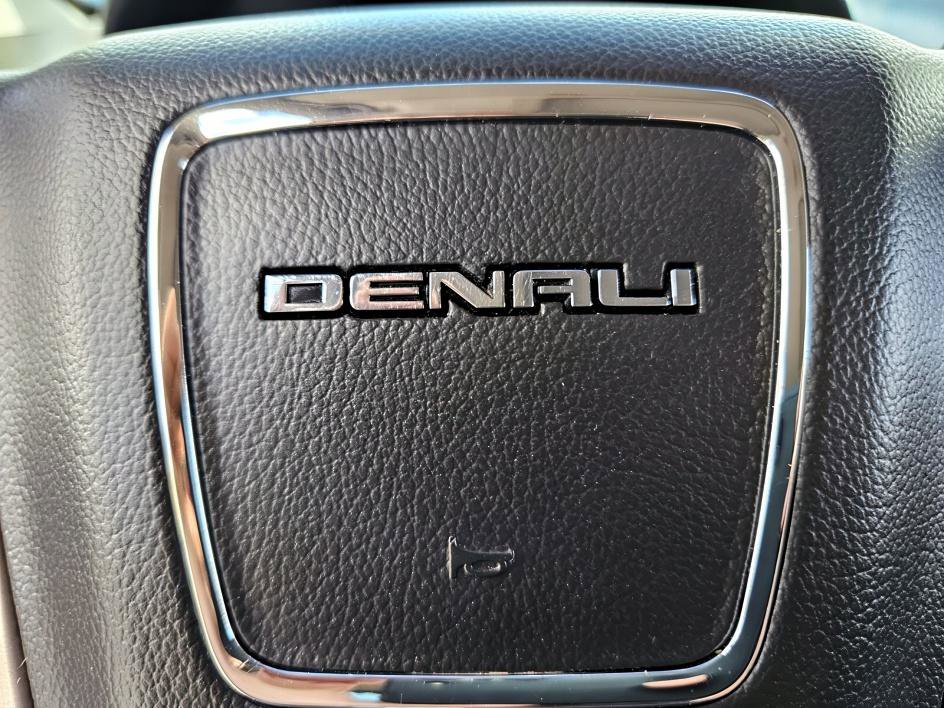 2018 Gmc Yukon Denali photo 28